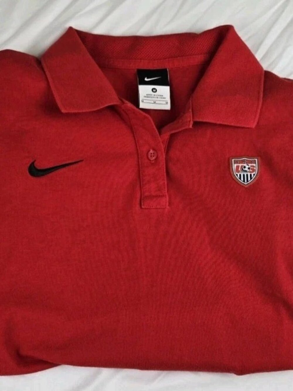 Nike USA Soccer Polo Shirt Women's Red Embroidered Swoosh - Size Medium - Picture 3 of 6